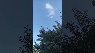 обстрел Донецка, летает прям над моим домом (украина обстреливает мирное население!!!) 24/08/2023