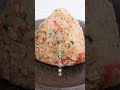 これ1個で主食兼おかず。ピリ辛鶏そぼろおにぎり