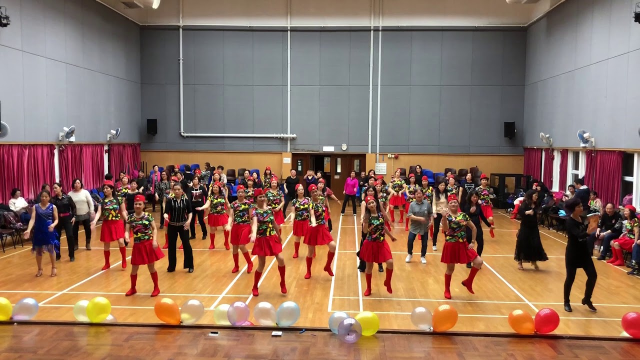 嫈舞坊 小萍果 聖誕派對 2017 12 23 Youtube