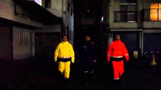 高視認性安全服｜アバンセユニの実験から暗闇の歩行でもはっきり分かる安全性。