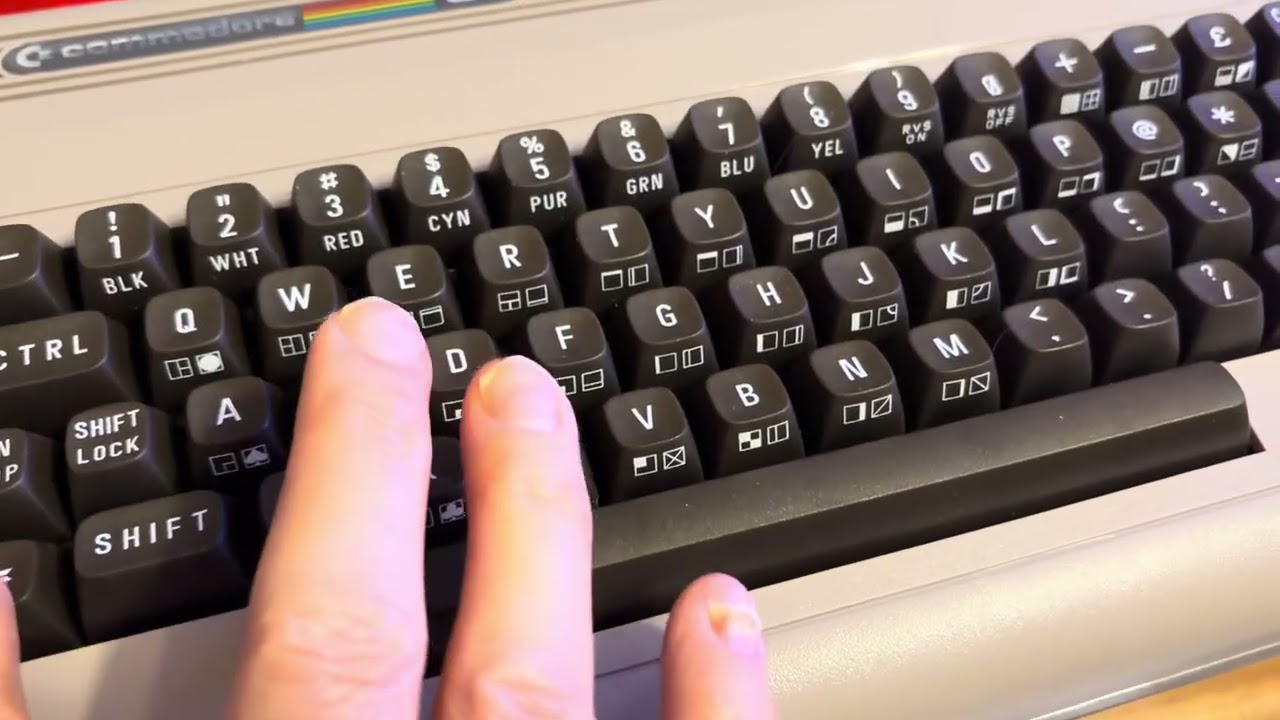 How to copy Ultimate C64 USB stick to a Micro SD memory card.