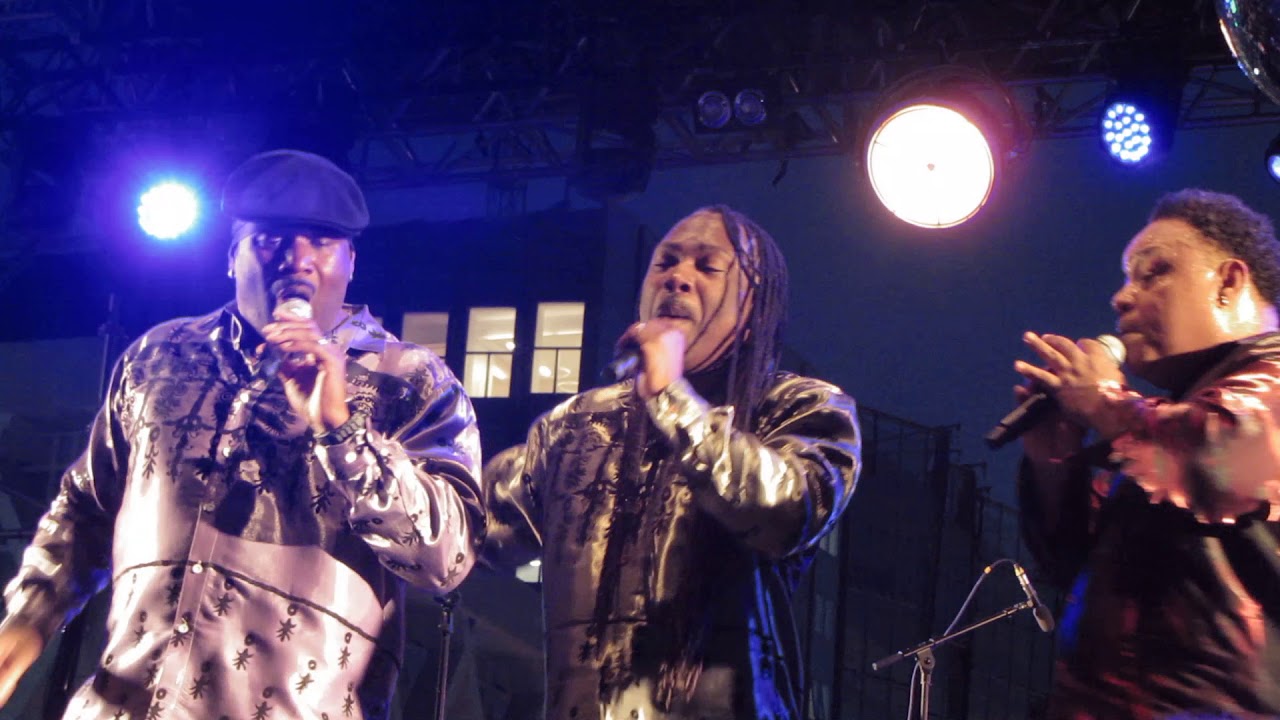 Al McKay's EARTH WIND & FIRE Experience 30 juin 2018 YouTube Al McKay's EARTH WIND & FIRE Experience 30 juin 2018 YouTube