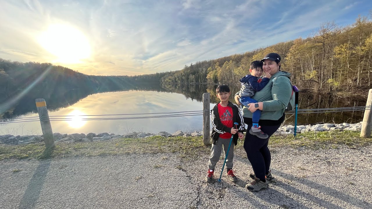 Hilton Falls Conservation Area - Trekking