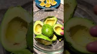 Trending On tiktok Guacamole ? #recipe #mexicansalsa #shorts #shortvideos