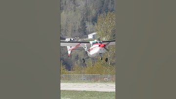 Cessna 337 Super Skymaster Takeoff