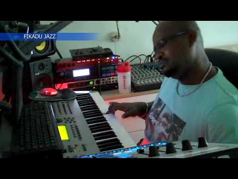 እወድሃለሁ እጅግ አብዝቼ በሰማዪ ስፍራ በክብር ያለኸው ሁለቱም ቀደምት መዝሙሮች በአንድ ላይ Instrumental Music By FIKADU JAZZ