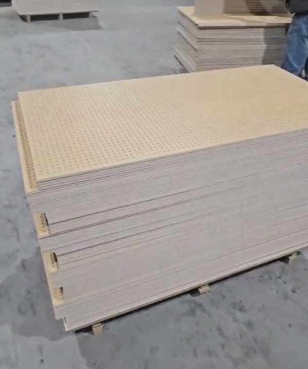 Sound-absorbing board drilling machine processing videoWallboard drilling machine #machine  #cnc