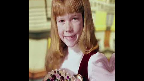 Suzanne Crough (Tracy Partridge) Edit
