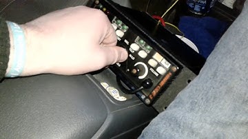 Short video of the tones on a code 3 mastercom b siren