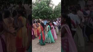 New adivasi Gavthi tarpa music dance videos roshn raute kajal raute Priya bhoye talaashri ?