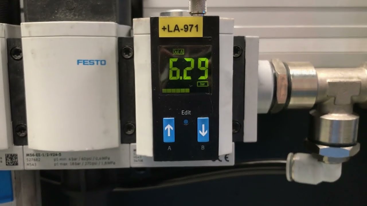 Festo pressure sensor in production Sensor SPAU YouTube