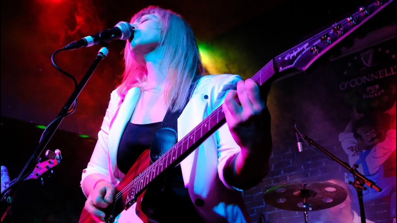 СËСТРЫ НОВЫХ - Ванны шампанского (live in O'Connell's)