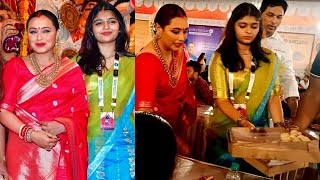 Rani Mukherjee celebrates Durga Puja with her beautiful Daughter Adira Chopra and Family
