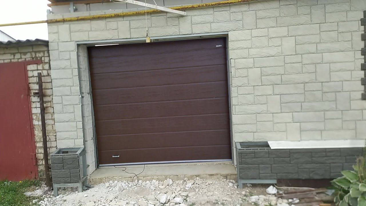 Обзор моих ГАРАЖНЫХ СЕКЦИОННЫХ ВОРОТ ИЗ АЛЮМИНИЕВЫХ СЭНДВИЧ-ПАНЕЛЕЙ С ...