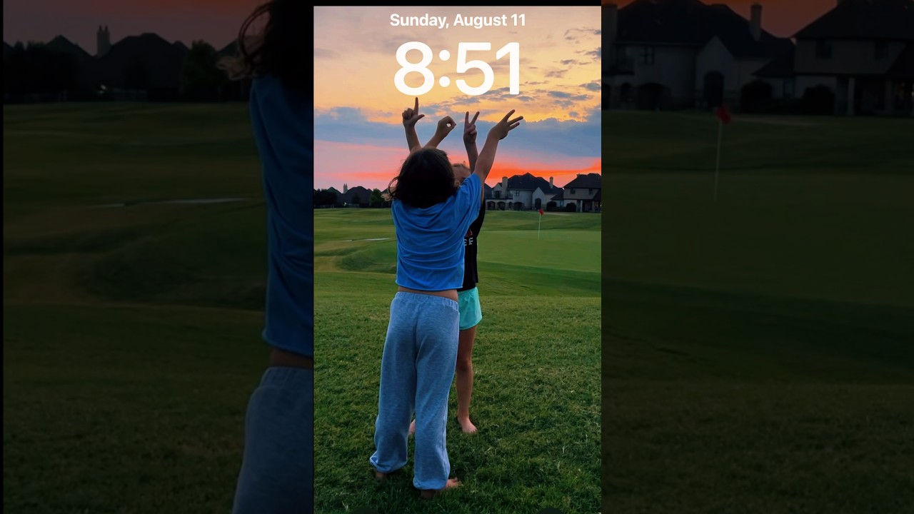 My favorite lock screen 🥰❤️ 