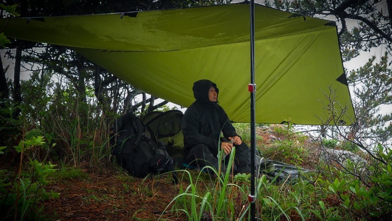 비바람 속 해안 절벽에서의 하룻밤 / 오지 섬 속에 숨겨진 암릉 산행 백패킹