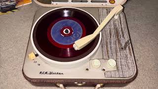 Oop Shoop - Gayle Larson on an early 1960s Rca Victor tube record player by Fardemark 631 views 10 months ago 2 minutes, 30 seconds