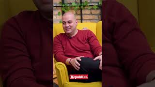 Bojan Marović o senzaciji zvanoj Desingerica #estrada #bojanmarovic #desingerica #senzacija #muzika