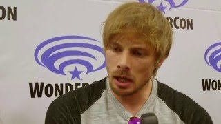 Famous WonderCon 2016: Damien - Bradley James and Barbara Hershey Net Worth