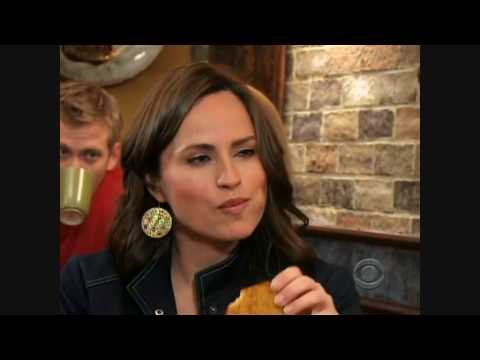 OTALIA - COOKIES & MUFFINS, Natalia the Cookie Queen! Olivia likes Muffins!