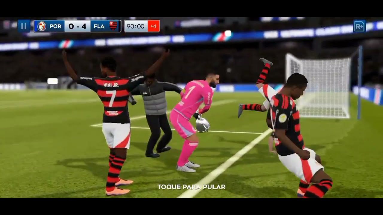 Ganhei a primeira divisão com meu time (CR FLAMENGO) * teve dois golaço.