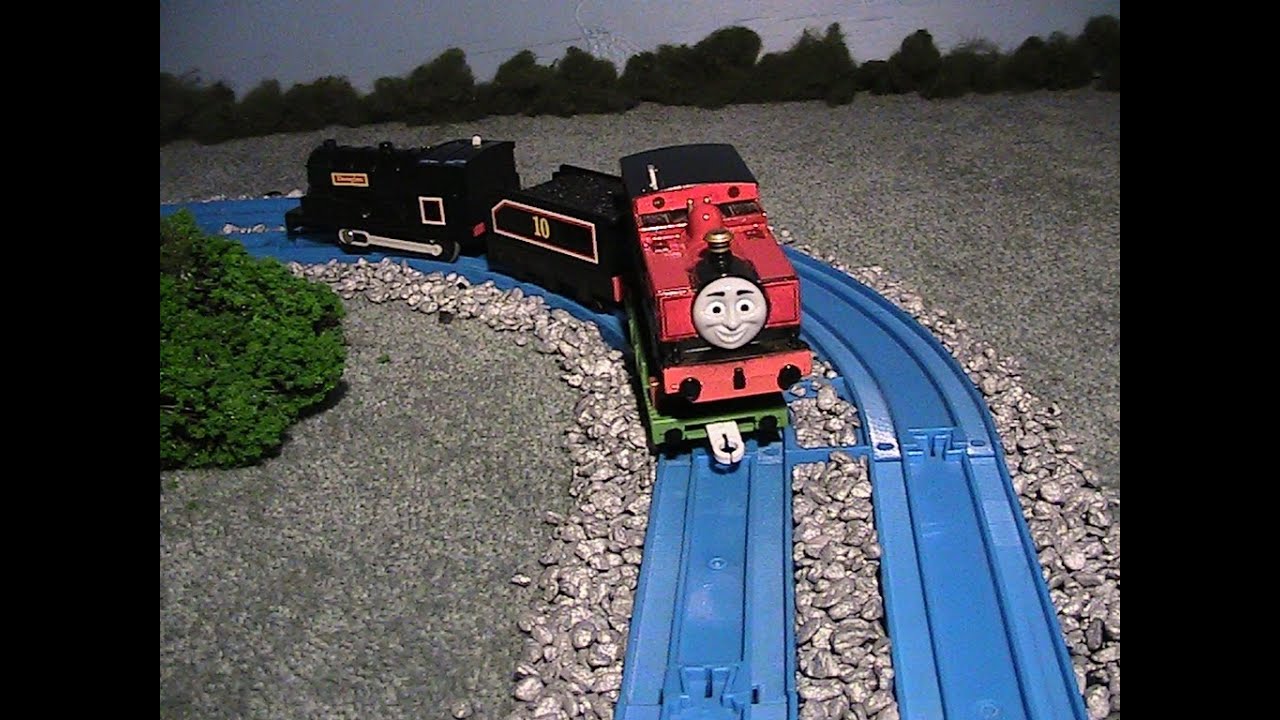 Tomy Trackmaster Ivo Hugh the Narrow Gauge Engine - YouTube