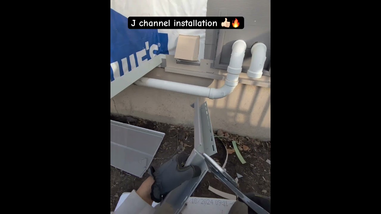 J channel installation 👍🏻🔥 #jchannel #installation  #vinylsiding