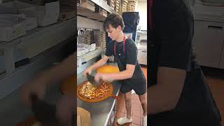 ROUND TABLE PIZZA #usa #pizza #pizzalover #food #italianfood #california #fastfood #pizzalover #lodi