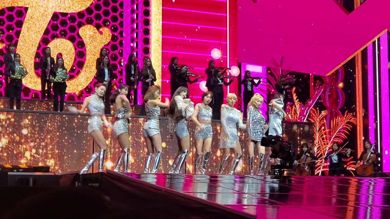 20200105金唱片in Seoul -- Twice Feel Special