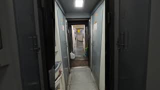 कोई पी रहा है व्हिस्की #shorts #youtube #song #youtubeshorts #love #train