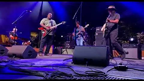 LARRY McCRAY LIVE Roadhouse Blues April 2, 2022  S...