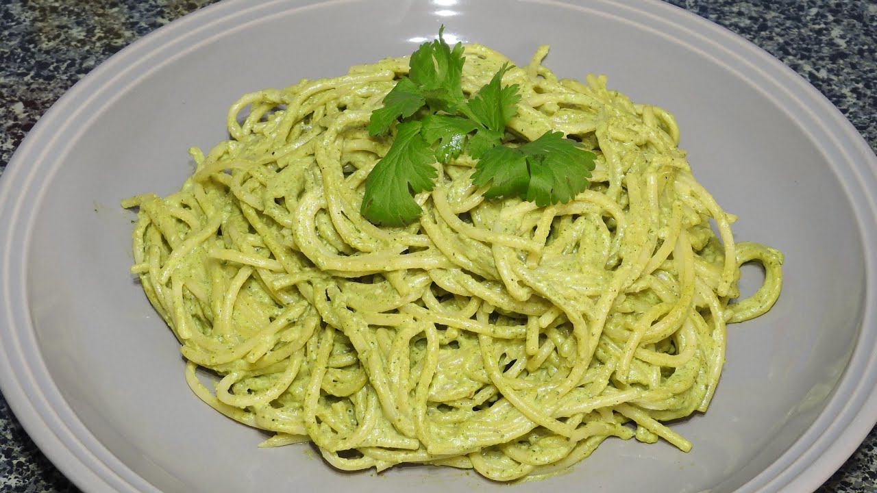 Espagueti verde/Cremoso y Facil de Hacer. - YouTube