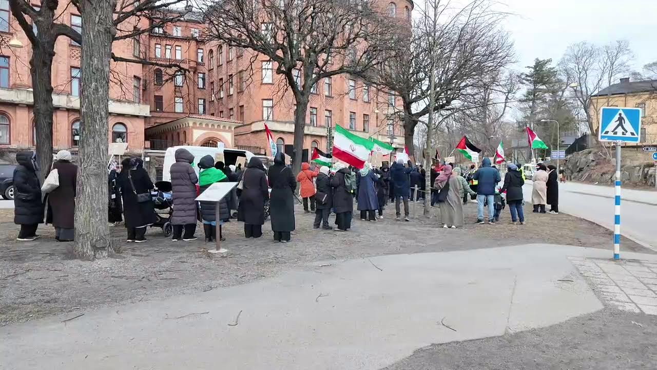 Iranska regimtrogna utanför Israel ambassad