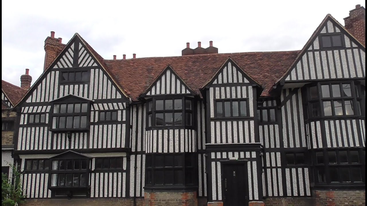 Southall. Elizabethan Manor House & grounds. Southall Middlesex UK