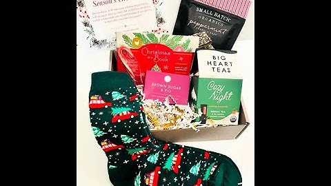 February 2022 Christmas Crate Unboxing!