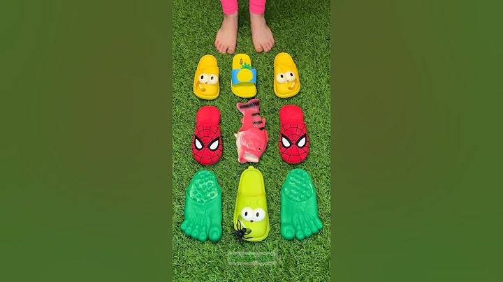 Super cool giant spider sandals 🐲🐠 fish slippers 😜☺️ #love #slippers #trending