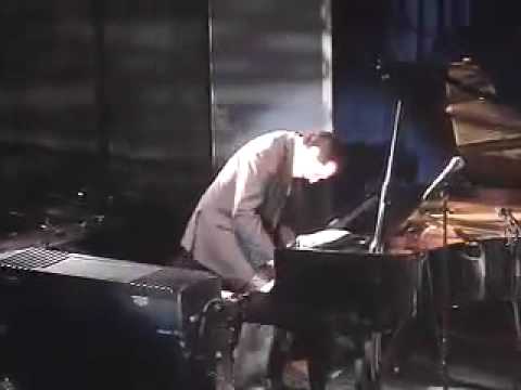 Brian Bromberg "Shag Carpet" Piano solo, head out