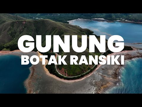 Pemandangan Indah Gunung Botak Ransiki di Manokwari Selatan