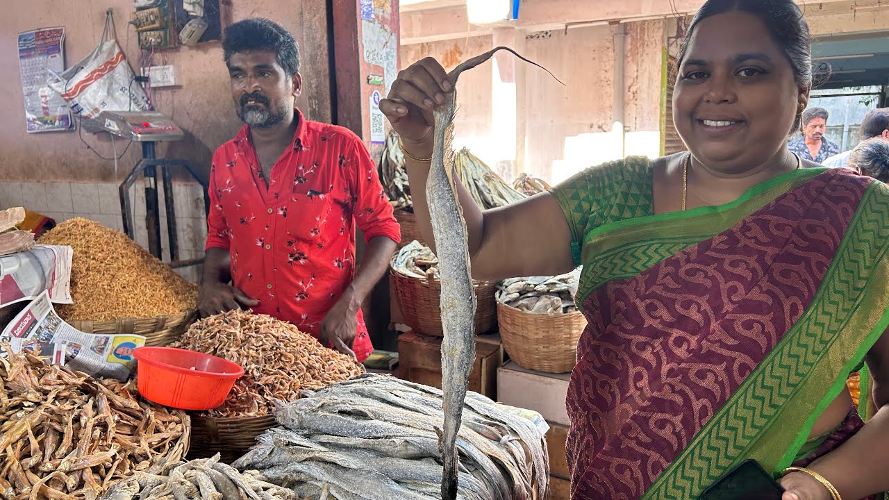 విజయవాడ 1టౌన్ చేపలు మార్కెట్ లో ఎన్ని రకాల ఉప్పు చేపలో చుడండి #vlog#fishmarket #trending