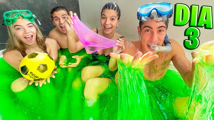EL ULTIMO EN SALIR DE LA BAÑERA DE SLIME GANA !!!