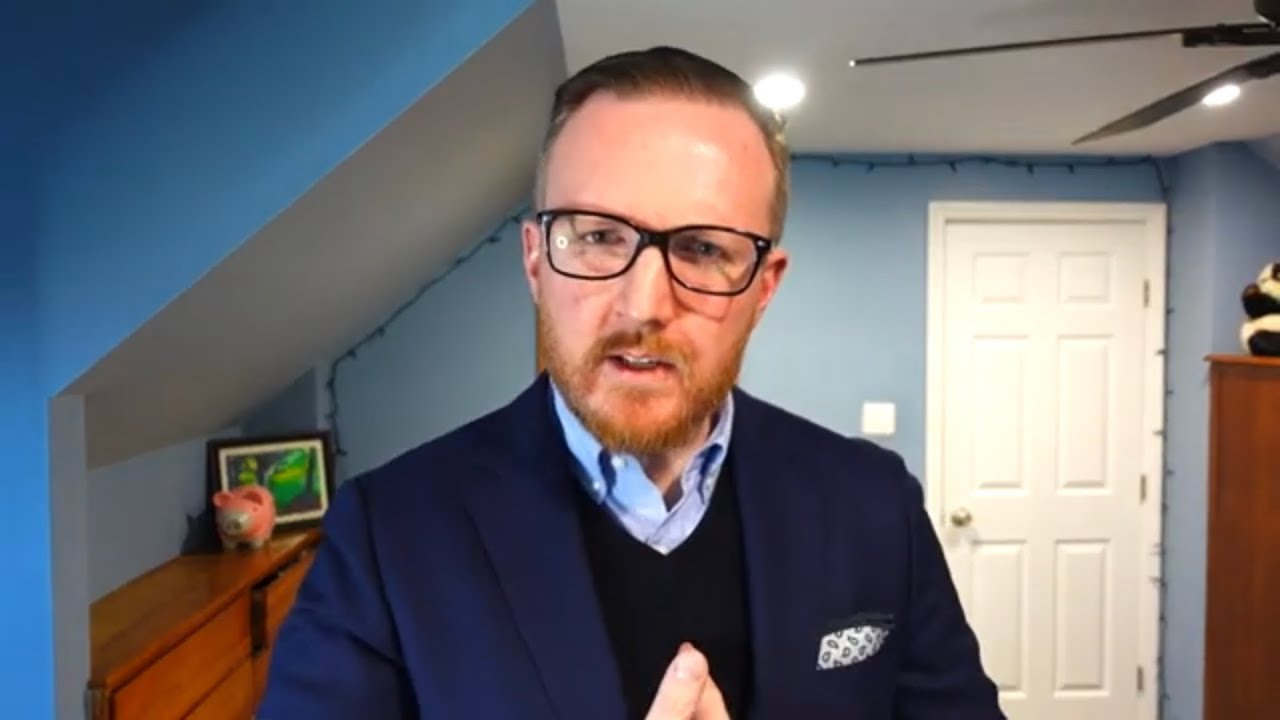 Dressing In Monochromatic Outfits: Navy Blue