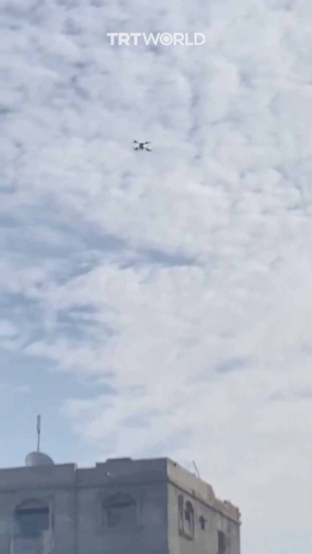 Israeli quadcopter filmed dropping bomb on a building in northern Gaza