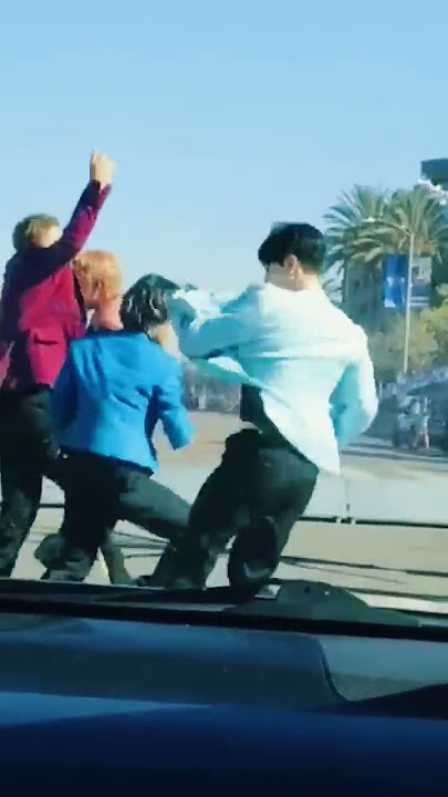 #bts performance in crosswalk 😃😍💜