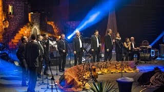 NE ZNAM ŠTO ME TEBI VUČE - T. Bralić i klapa Intrade - ARENA ZAGREB, 08.12.2011. chords