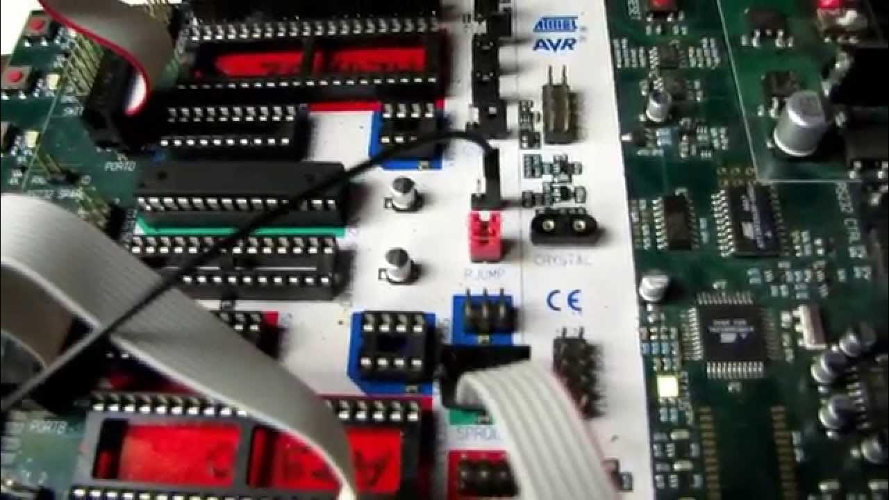set arduino UNO fuses with stk500 High Voltage - YouTube