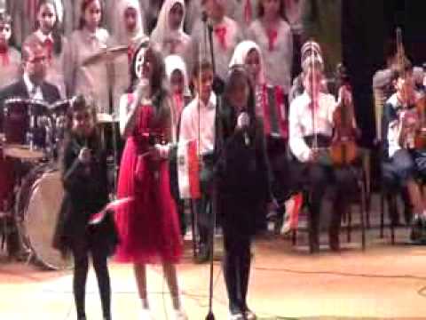 علشان علمونا نحب الوطن لقراشات رويال المحلقة في سماء الابداع امينة ساممح وروفيده الديب وروفان الديب