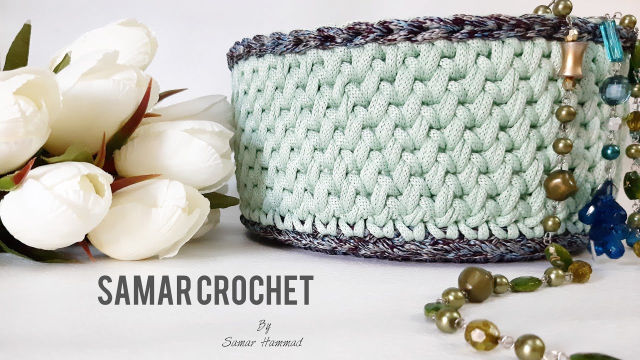 طريقة عمل سلة كروشيه بخيط الكوردون على قاعدة خشب How to make a crochet   basket with Macrume yarn