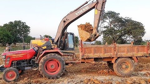 Mahindra Tractor vs Jcb Backhoe | Excavator Loading soil | Jcp Video | Jcb vs Excavator