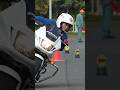 白バイに生きる女たち