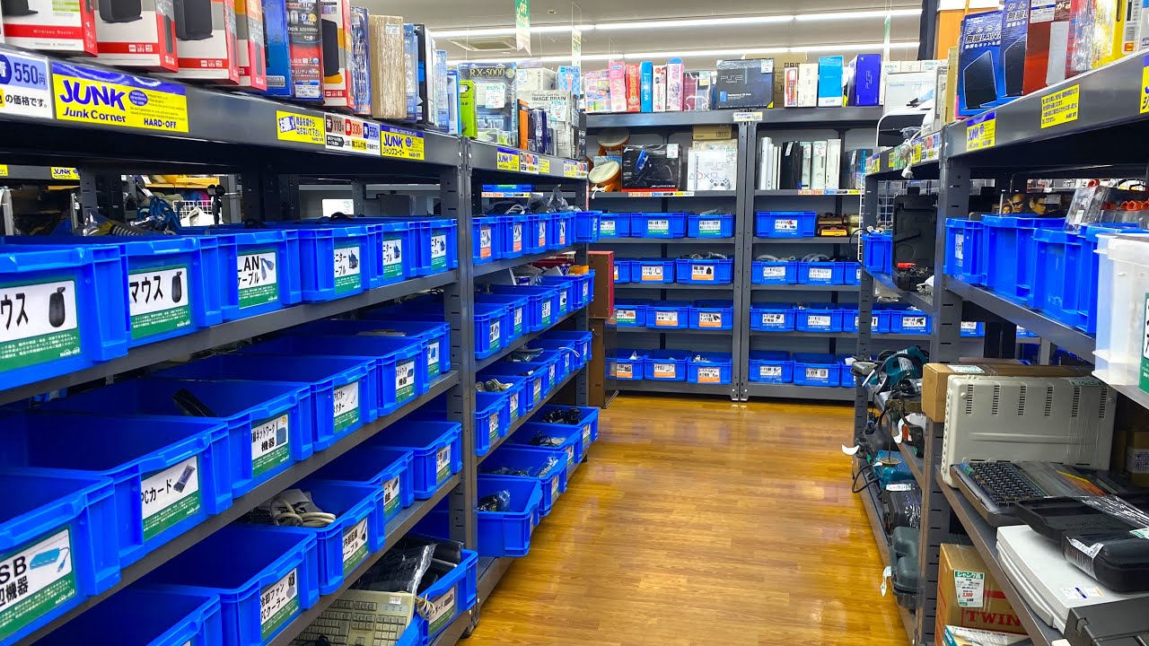 ハードオフでレトロお宝ハント【リサイクルショップ巡り】ブラショ/Hard Off Retro Treasure Hunt thrifting